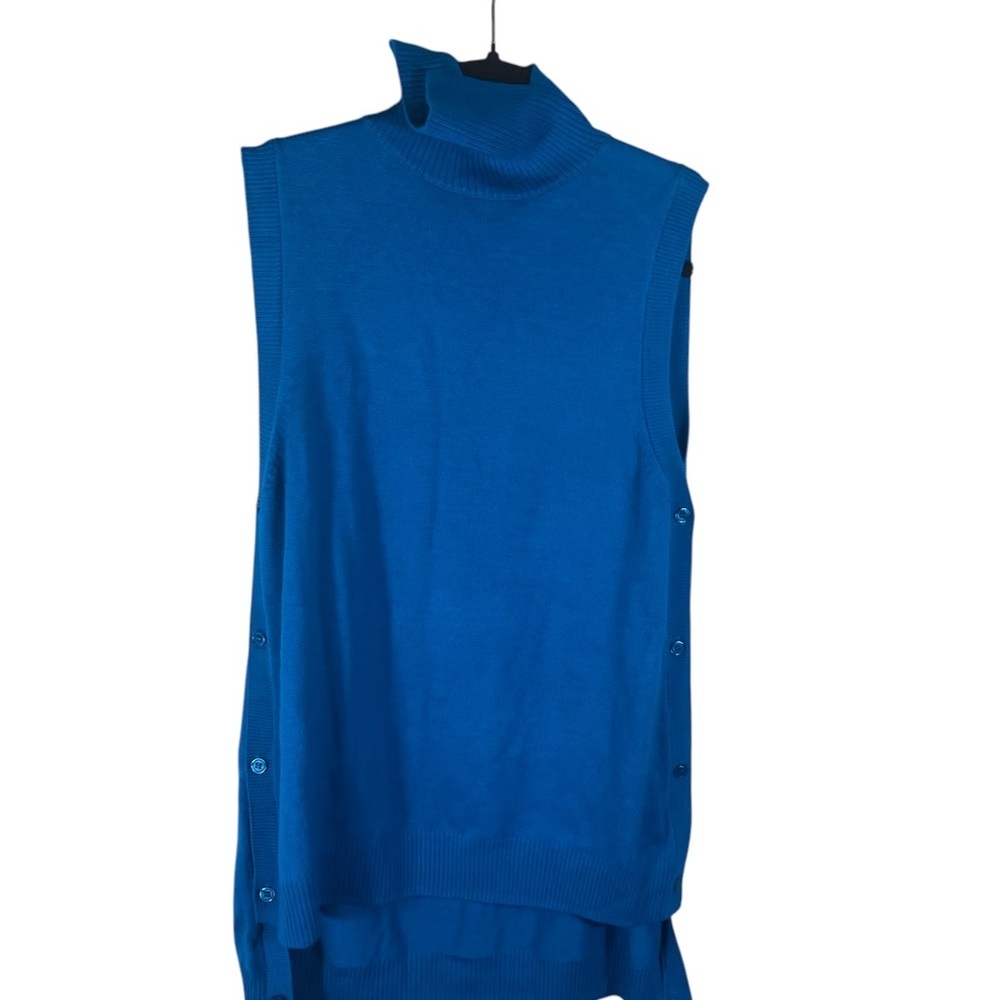The Limited Sleeveless Turtleneck Shell High Low w side buttons Teal Sz Small